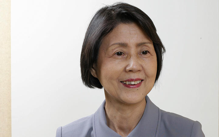 高橋 千枝子